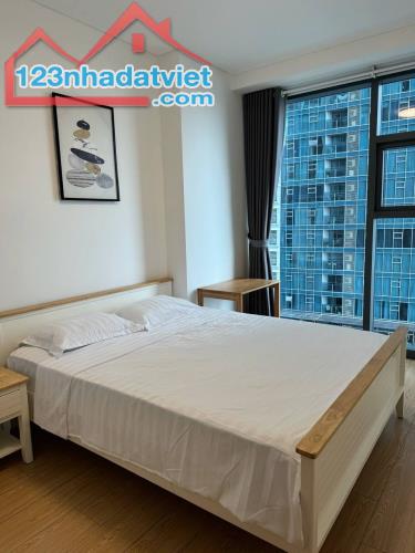 SUNWAH PEARL - 2PN - 106M² - FULL NỘI THẤT - VIEW HỒ BƠI - 2