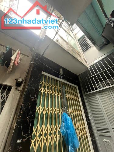 Bán nhà Ngõ Chợ Khâm Thiên, Đống Đa - Sổ riêng vuông - Nhỉnh 3 tỷ