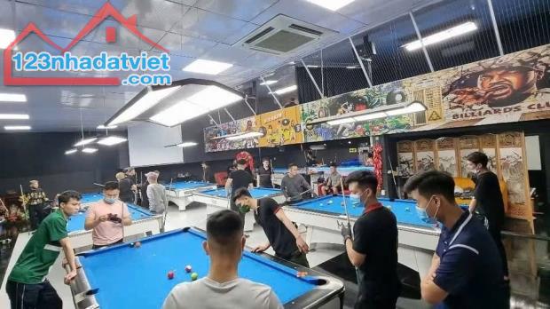 SANG NHƯỢNG CLB BILLIARDS ĐANG HOẠT ĐỘNG ỔN ĐỊNH – VÀO KINH DOANH NGAY  Địa chỉ: 39 phố