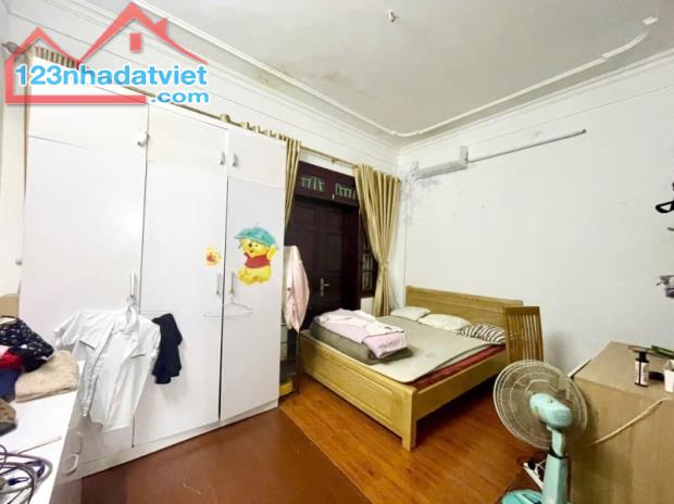 NHÀ DƯƠNG QUẢNG HÀM – 4T LÔ GÓC – MT 8,8M – Ô TÔ VÀO NHÀ – 20M RA NGUYỄN KHÁNH TOÀN - 3
