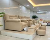 DO CÓ NHU CẦU ĐỊNH CƯ NƯỚC NGOÀI NÊN MÌNH CẦN SANG NHƯỢNG MẶT BẰNG 8 TẦNG MẶT