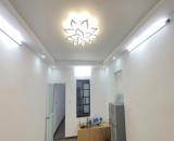 Nhà tập thể tầng 2 Kim Liên trung tâm Đống Đa, Dtsd 130m2.