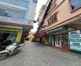 Bán nhà La Thành, 2 mặt ngõ thông, 10m ô tô, nhà đẹp ở ngay, 44m2, 4 tầng, giá 9 tỷ