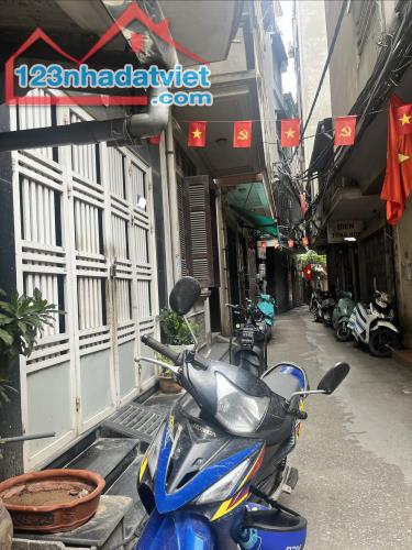 Bán nhà Ngõ Chợ Khâm Thiên, ba gác tránh SH, lõi Đống Đa, dưới 10 tỷ - 1